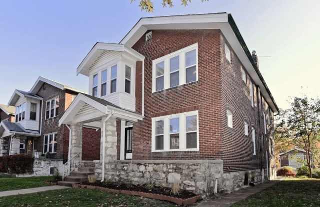 5332 Bancroft Avenue photos photos