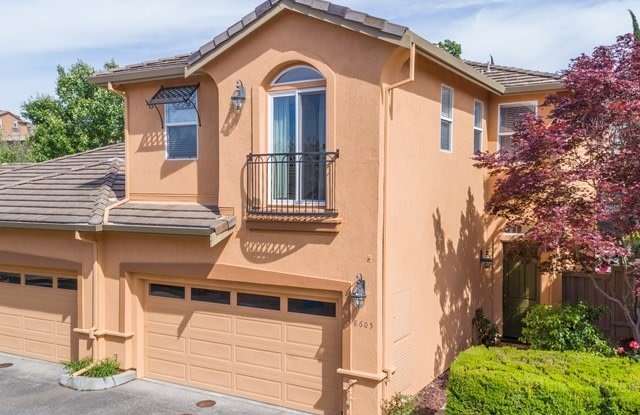 Vallejo Gated Community, - 8605 Fountain Blue Court, Vallejo, CA 94591