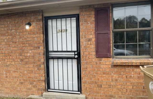 Totally Renovated 2 Bedroom Home Close to Downtown Nashville! photos photos