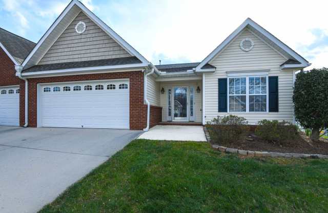 Nice and clean townhome in Colfax photos photos