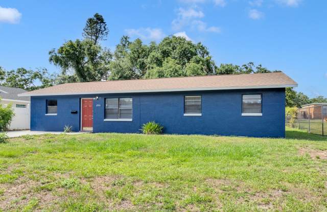 Spacious 4 Bedroom 2 Bath Home in St. Pete! Gallery 3