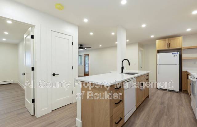 948 North St photos photos