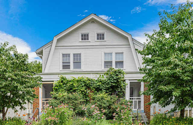 174 W Weber Road - 174 West Weber Road, Columbus, OH 43202