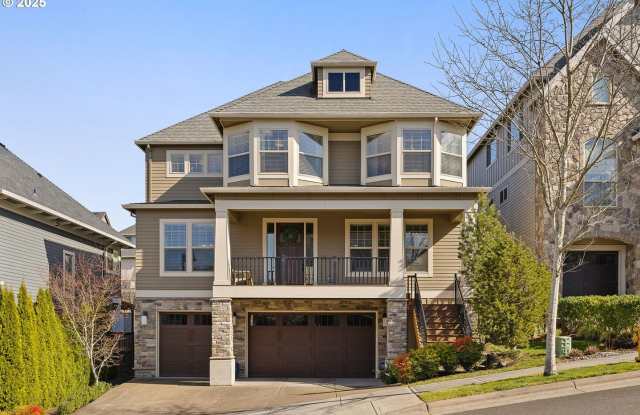 Expansive 5-Bedroom Home with Gourmet Kitchen, Multiple Living Areas  Backyard Oasis photos photos