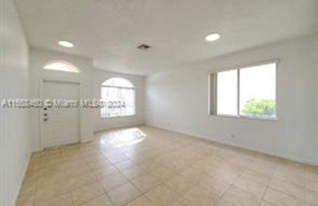 3704 Woodfield Court Gallery 3