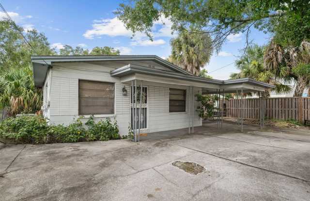 216 N HIMES AVENUE Gallery 4