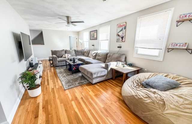 28 Fisk Ave, Unit 2 photos photos