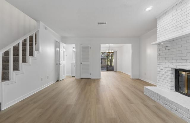 3356 Colonial Oaks Drive - 9C Gallery 4
