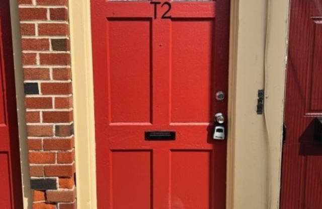 916 Stuyvesant Ave - 916 Stuyvesant Avenue, Irvington, NJ 07111