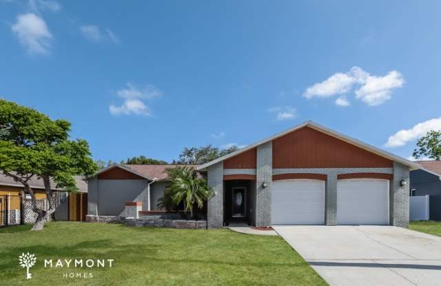 7013 Mistletoe Court photos photos