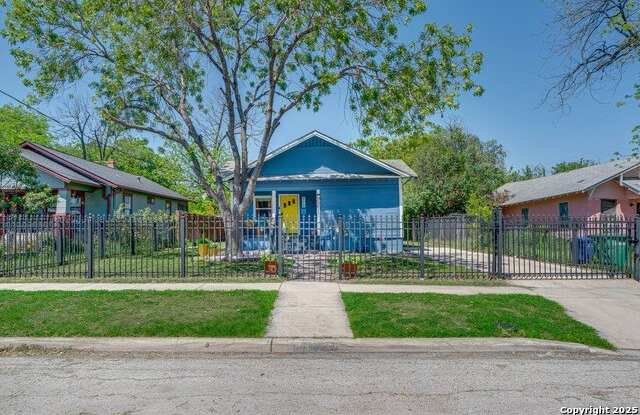 1505 W Craig Pl photos photos