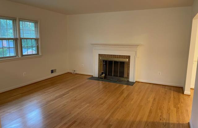9108 PETROS COURT Gallery 2