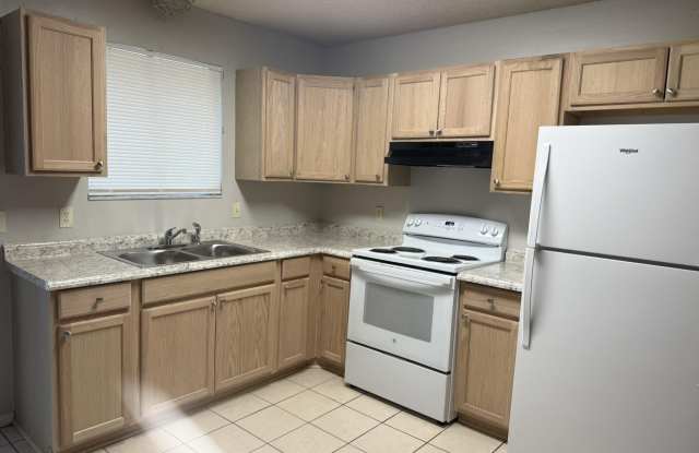 5120 WESTCHASE Court unit: 4 photos photos
