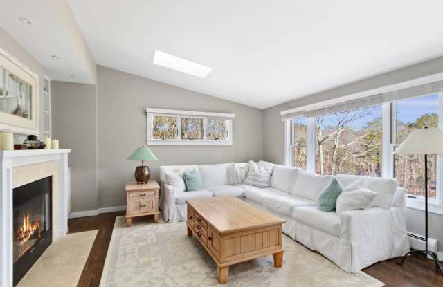 505 Wainscott Northwest Road Gallery 3