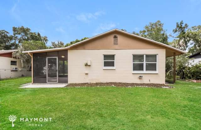 2531 Carver Avenue photos photos