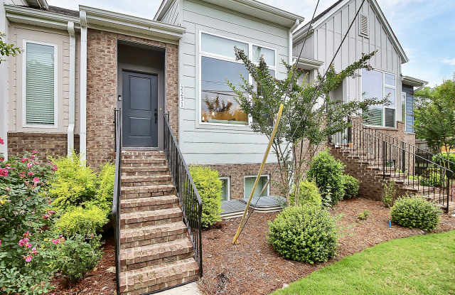 2231 Statesville Avenue - 1 photos photos