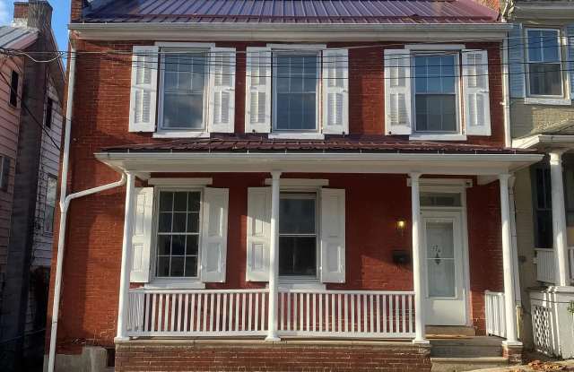 114 North Brown Street photos photos