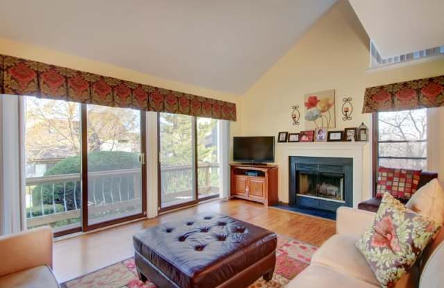 90 Sycamore Court Gallery 3