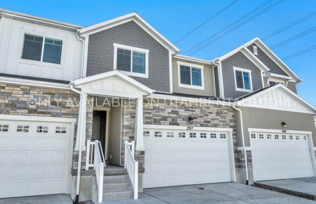 297 W 490 N photos photos