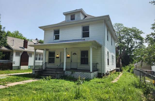 Spacious 3-Bedroom, 1-Bathroom Home AVAILABLE NOW!! Gallery 4