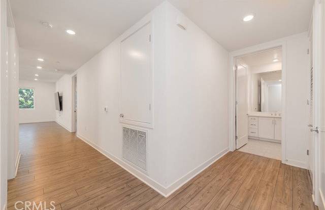 4210 Rivington Gallery 3