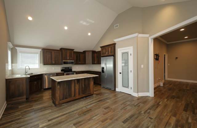 124 Floyd McNeal Drive **Move In Special!** Gallery 4