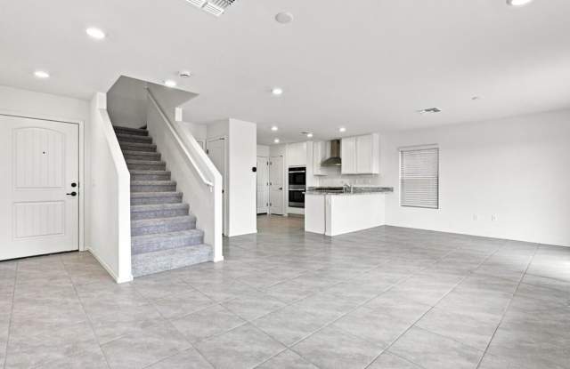 Beautiful Three-Bedroom Two-Story Home with Spacious Layout & Fantastic Backyard! Gallery 4