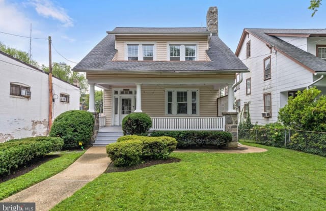 4226 FESSENDEN ST NW - 4226 Fessenden Street Northwest, Washington, DC 20016