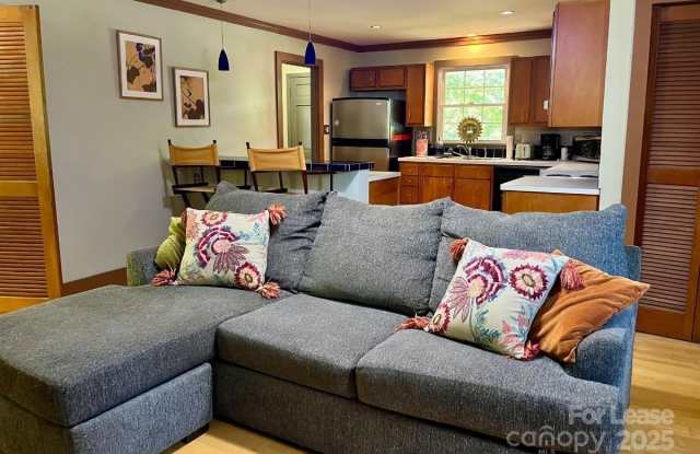 6734 Knollgate Drive Gallery 4