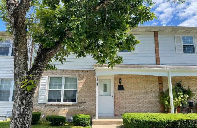 1908 ARROWOOD Drive unit: 294 photos photos