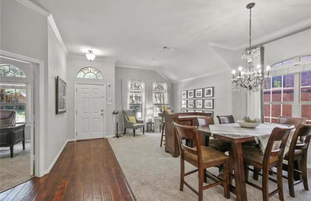4612 Palm Valley Drive Gallery 3