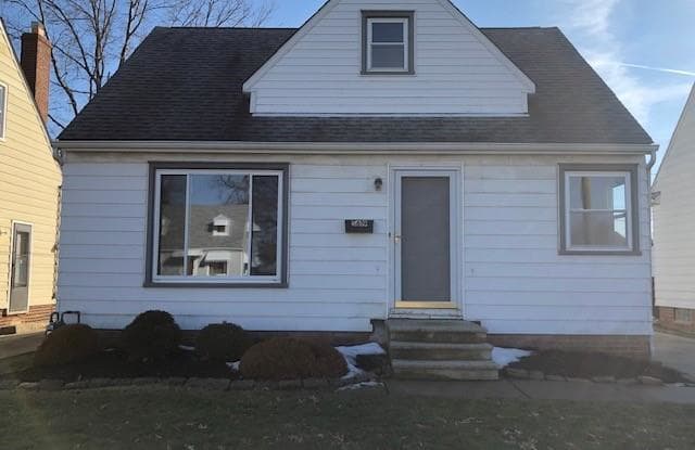 5619 Allanwood Dr - 5619 Allanwood Drive, Parma, OH 44129