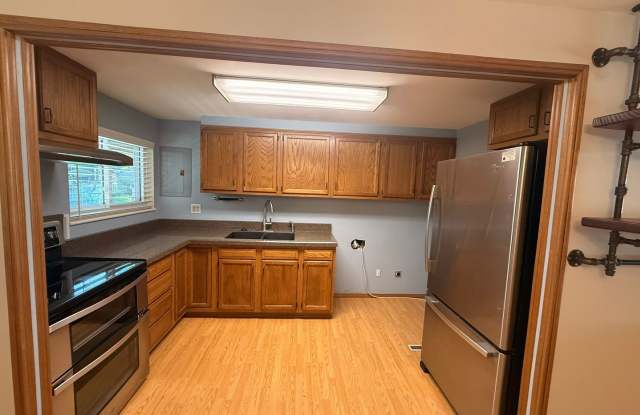 4820 Rexwood Drive – Miami Township, OH 45439  3 Bedroom | $1,600/month photos photos