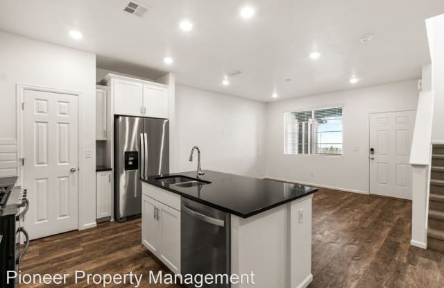 5852 N Orleans St - 5852 N Orleans St, Aurora, CO 80019