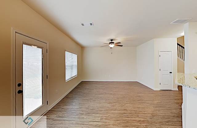 433 Concord Terrace Gallery 3