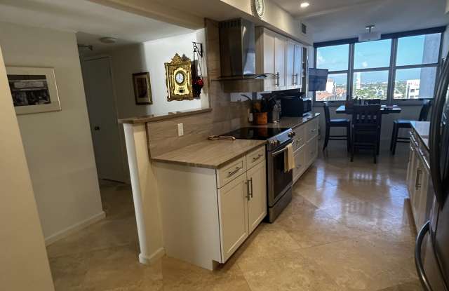 1390 S OCEAN Boulevard Gallery 3