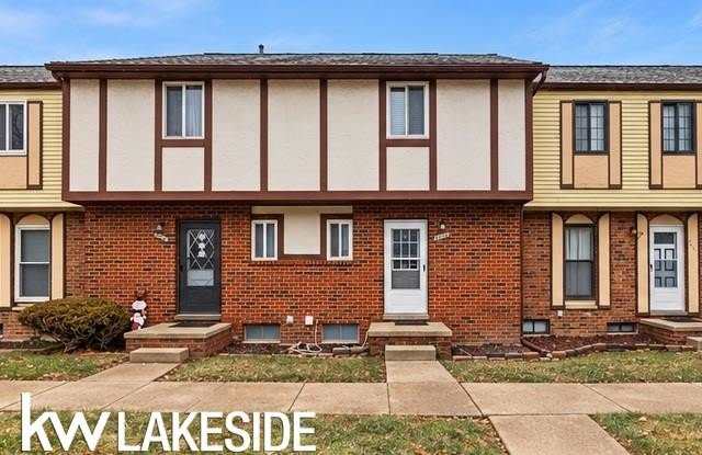 8439 Hickory Drive Gallery 1