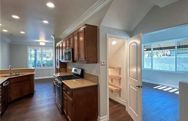 6 Paseo Girasol Gallery 3