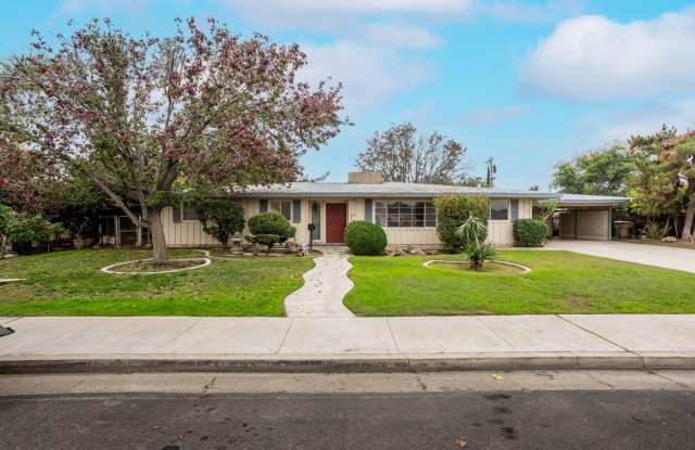 8309 Hall Road - 8309 Hall Road, Lamont, CA 93241