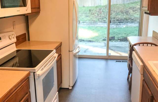 6405 234th Pl SW Gallery 4