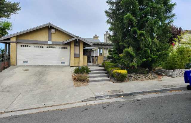 Beautiful 3-Bedroom, 2-Bath Home with Bonus Room in Richmond’s Bayview District photos photos