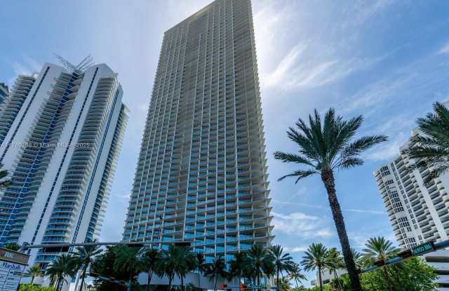 16901 Collins Ave photos photos