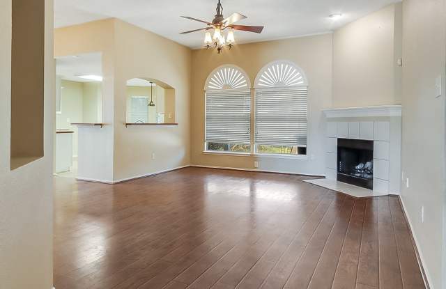 939 Morningside Drive - 939 Morningside Drive, Grand Prairie, TX 75052