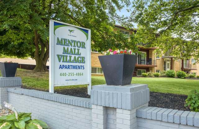 Mentor Mall Village photos photos
