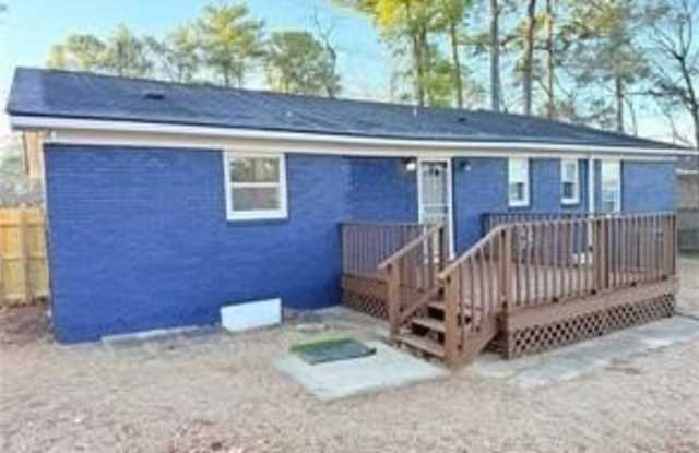 425 N Platte Road Gallery 2