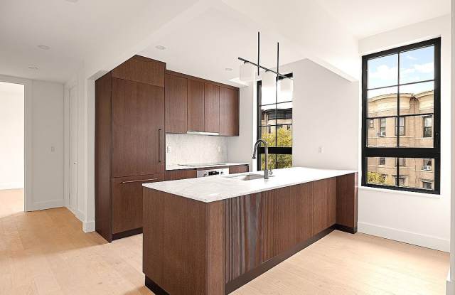 755 Washington Ave # 3A Gallery 1