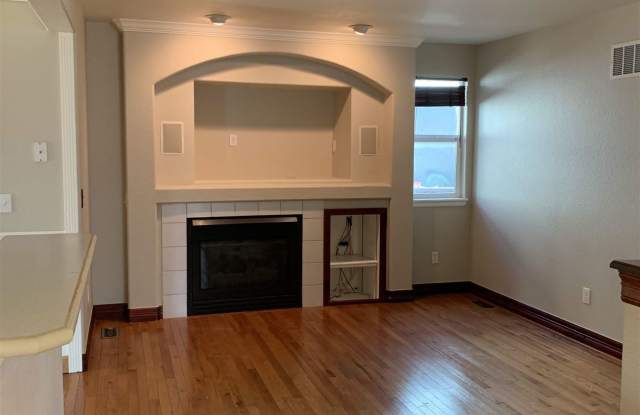 2226 Ashwood Pl Gallery 2