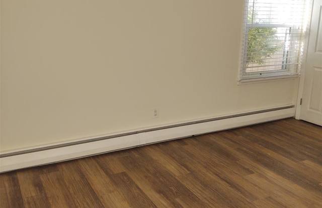 9700 Winchester Gallery 4