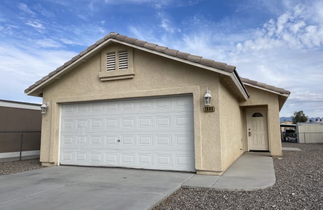 1686 Dean Dr - 1686 Dean Drive, Bullhead City, AZ 86442
