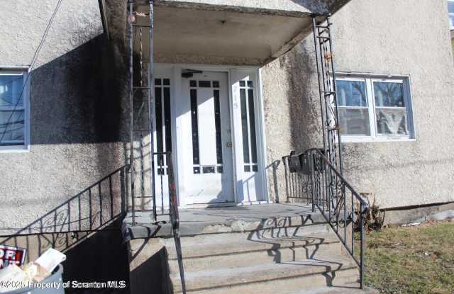 715 Moosic Street unit: 1 photos photos